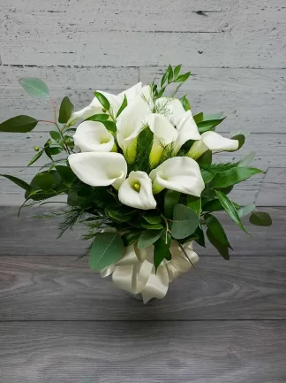 Bouquet de marié - Calla blanc et eucalyptus